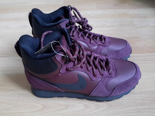Nike boot